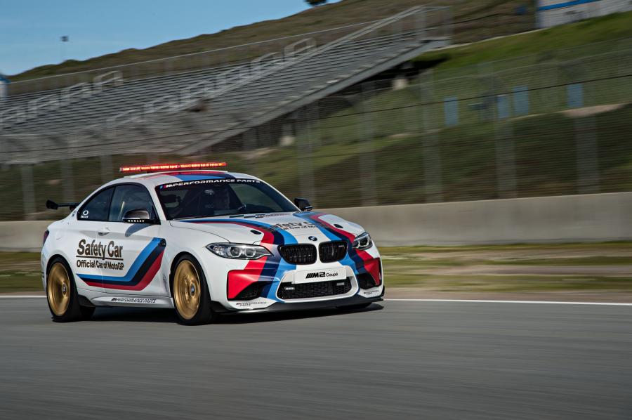  BMW M2 Coupe MotoGP Safety Car (F87) 2016 года  (фото 31 из 41)